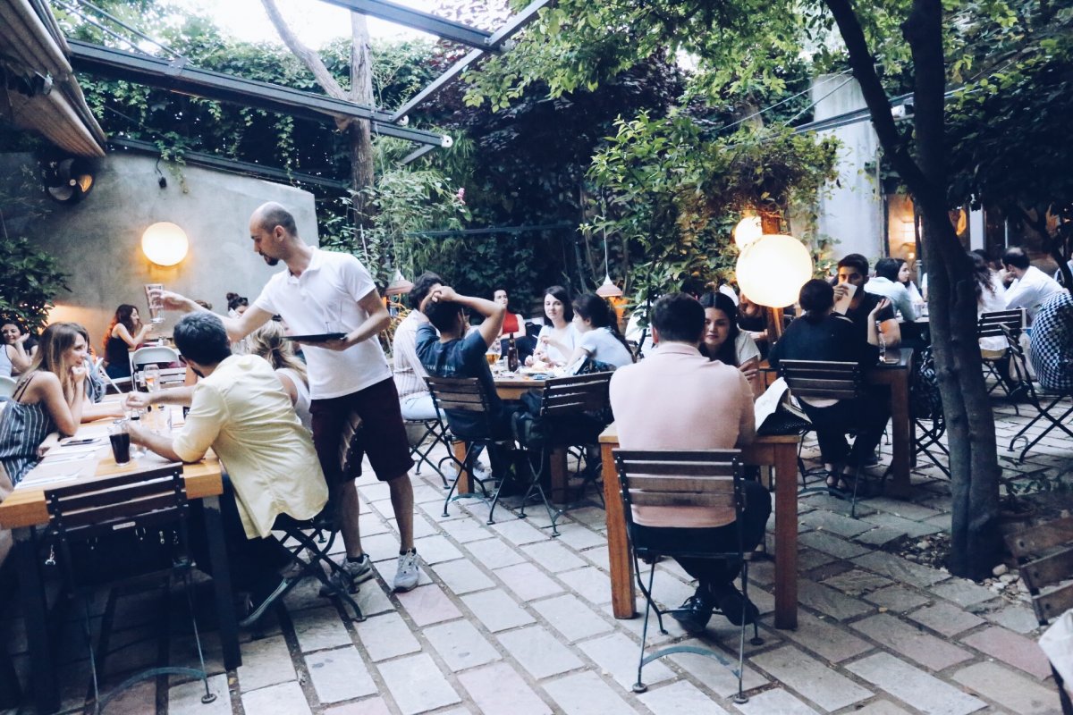 Limonlu Bahçe Beyoğlu. İstanbul Beyoğlu Limonlu Bahçe Cafe & Restoran